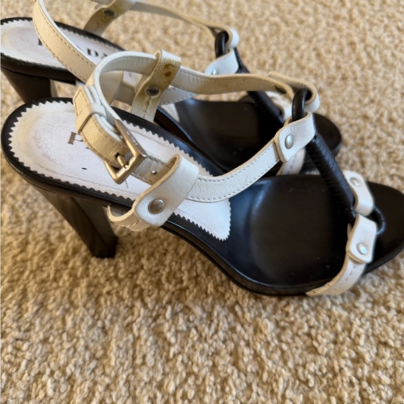 Prada Women's Black and Cream Sandals - Picture 2 of 5